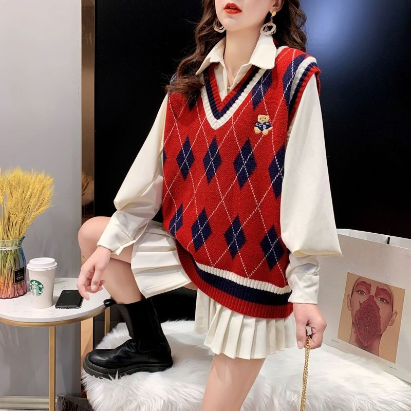 Winter Clothing Trends For Women - Coletes de malha vermelha para mulheres