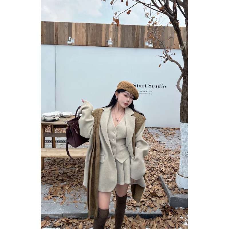 Conjunto de Moda de Alta Quali - Winter Clothing For Sale avaliação e preço