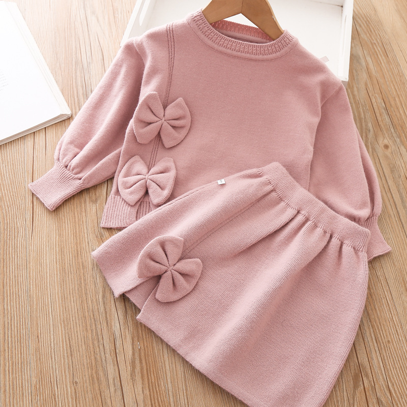 Conjunto de roupas para menina - Winter Clothing That Starts With O avaliação e preço