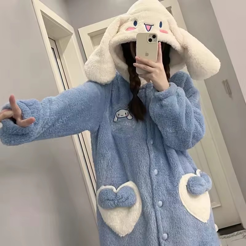 Oferta Especial: Pijama de Pel - Winter Clothing Offer avaliação e preço